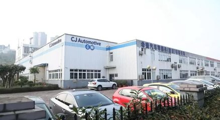 兩江湖畔，天然氧吧 翠渝路社區的蝶變之美